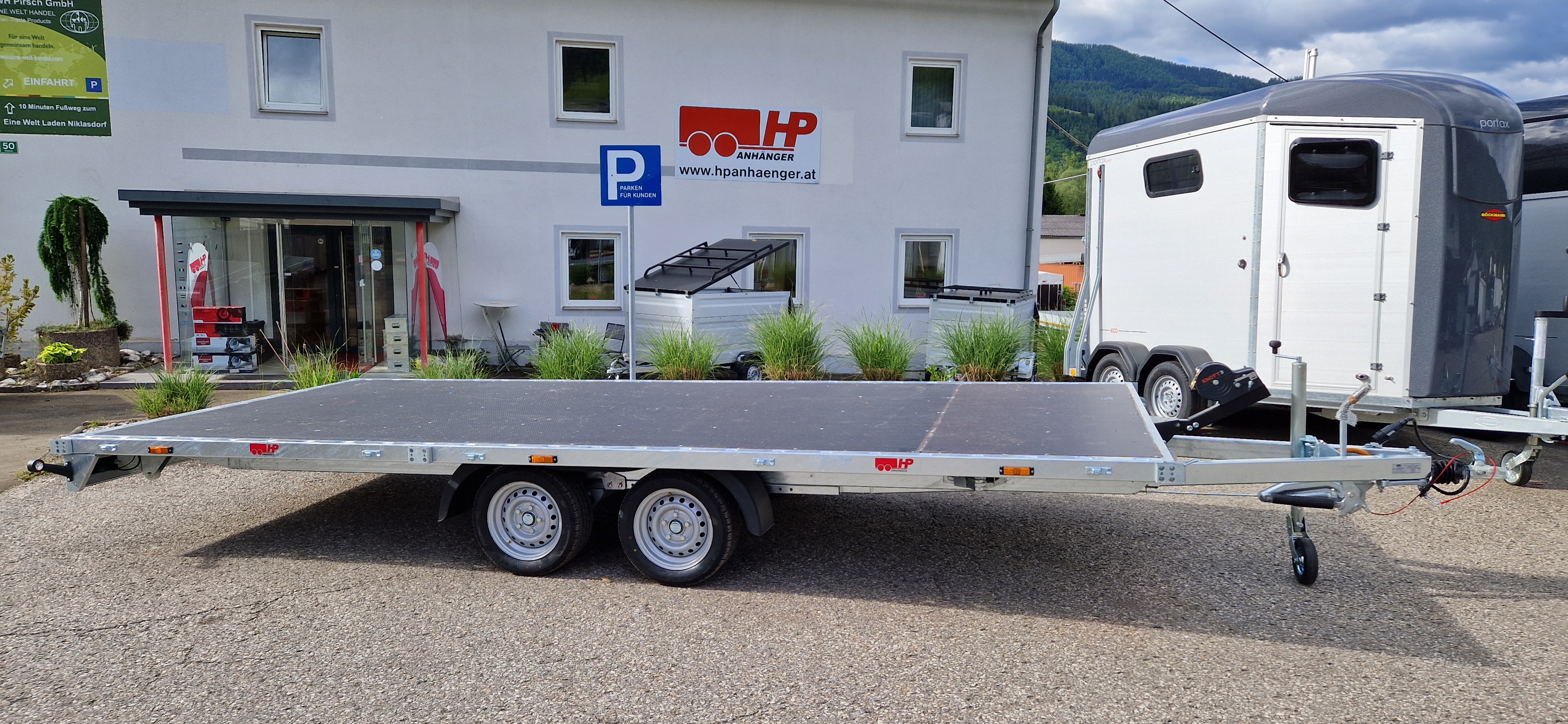 Autotransporter, Fahrzeugtransporter, Plateauanhänger HP 462135 ATPK Lorries, 3500 kg Tandem, kippbar